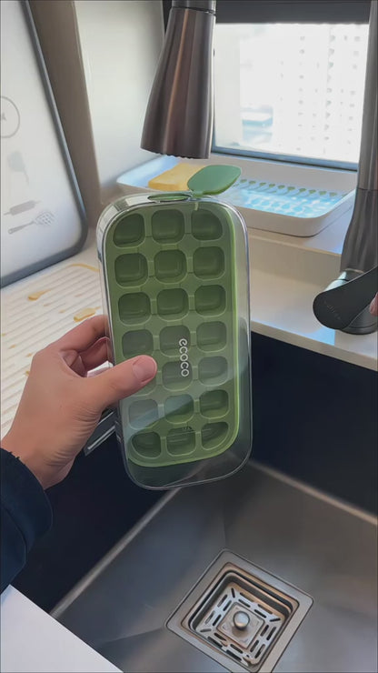 Ice Cube Tray with Lid & One-Touch Release – Easy, Non-Stick Ice Maker